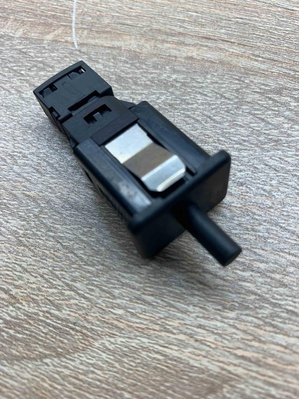 1378149   Other switches/knobs/shifts BMW 5 E39