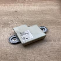 6935024 213675 10  Aerial antenna amplifier BMW 5 E60 E61