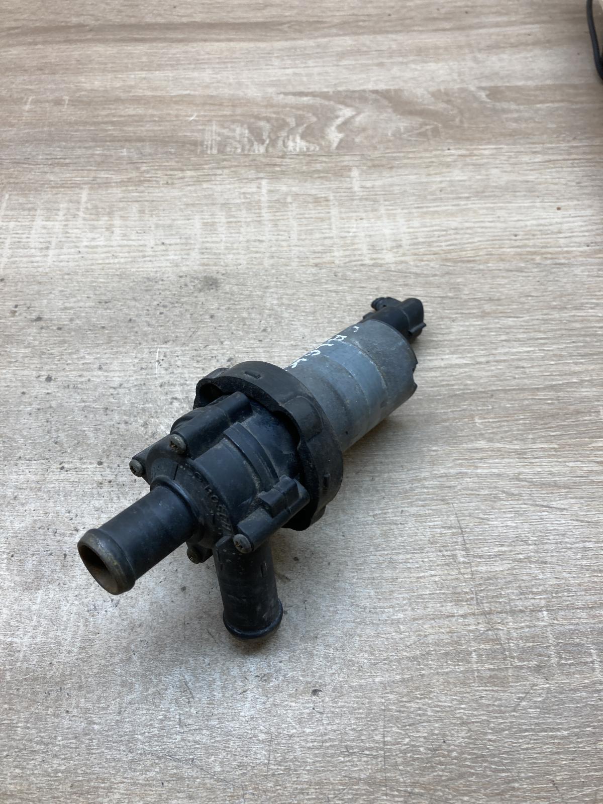 1J0965561A 0392020073  Electric auxiliary coolant/water pump Ford Galaxy