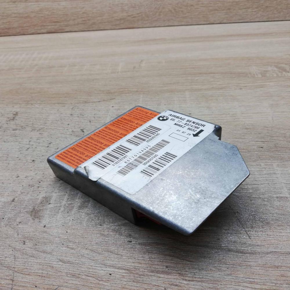 8374799  OE Airbag control unit/module BMW 7 E38