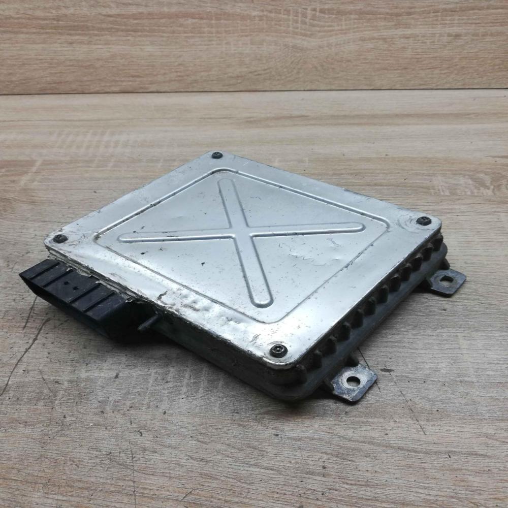 mkc104014   Engine control unit/module ECU Rover 200 XV
