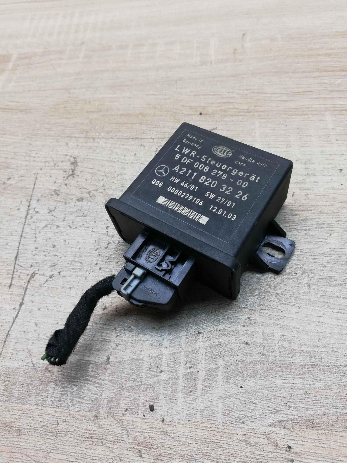 a2118203226 5df008278 00  Light module LCM Mercedes-Benz E W211
