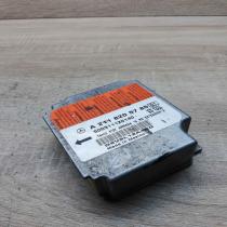 a2118205785   Airbag control unit/module Mercedes-Benz E W211