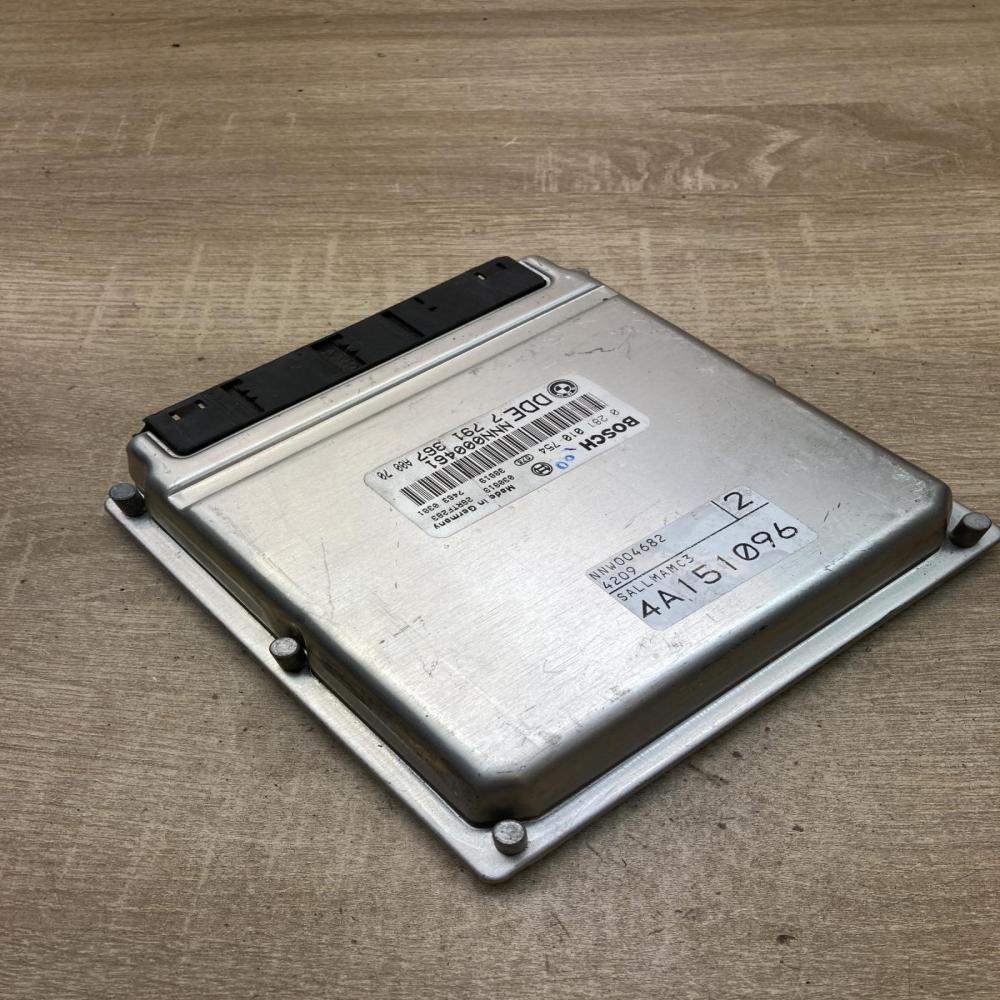 7791367 0281010754  Engine control unit/module ECU Land Rover Range Rover L322