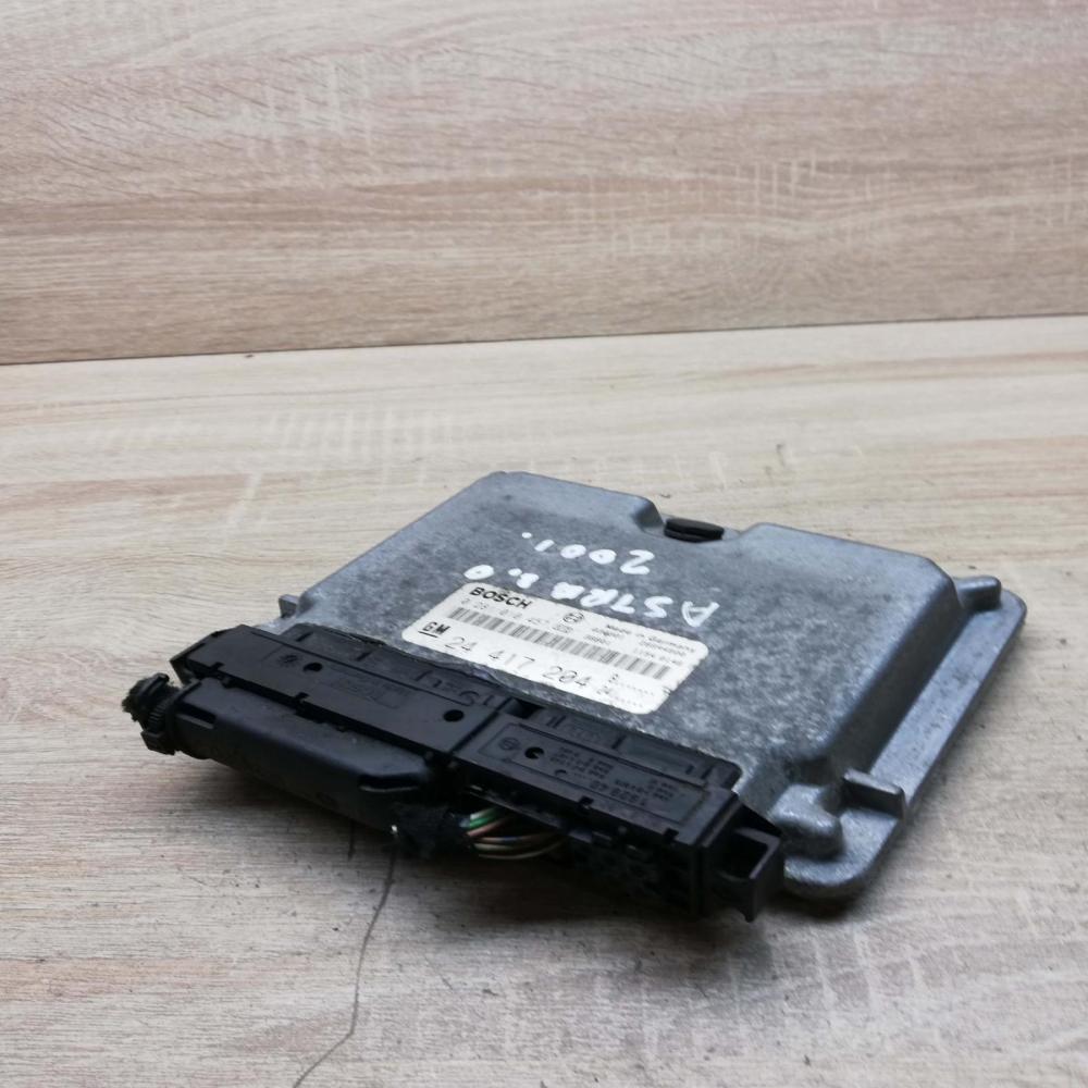 24417204 0281010457  Engine control unit/module ECU Opel Astra G