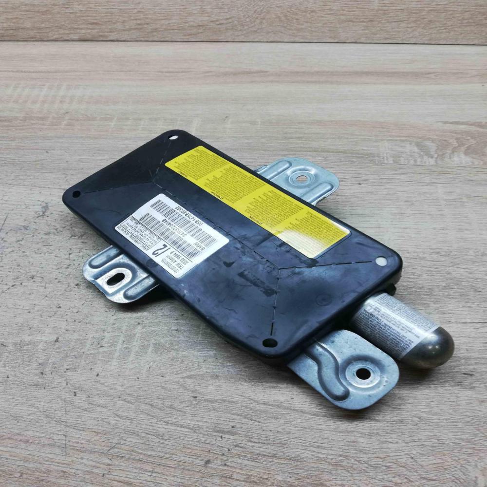 34703723404b 05b1476b20382  Front door airbag BMW X5 E53