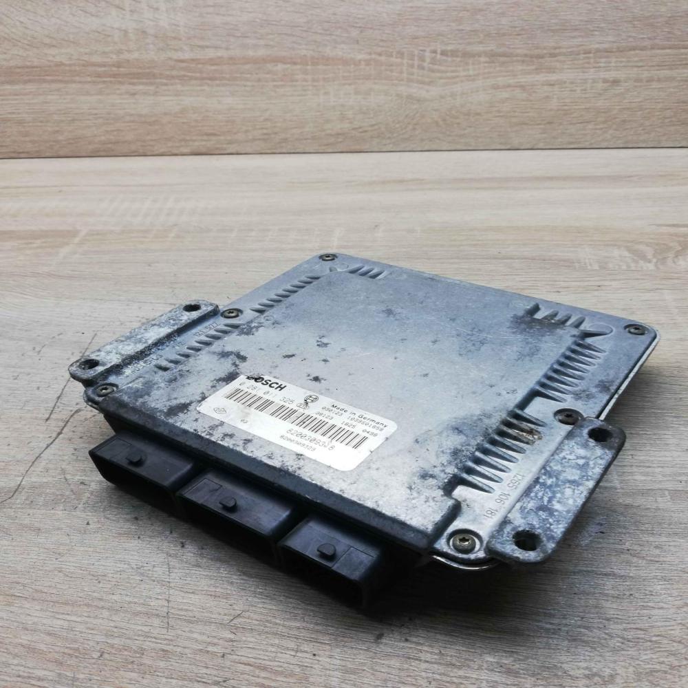 8200309318 0281011325  Engine control unit/module ECU Renault Laguna II