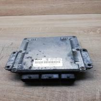 8200309318 0281011325  Engine control unit/module ECU Renault Laguna II
