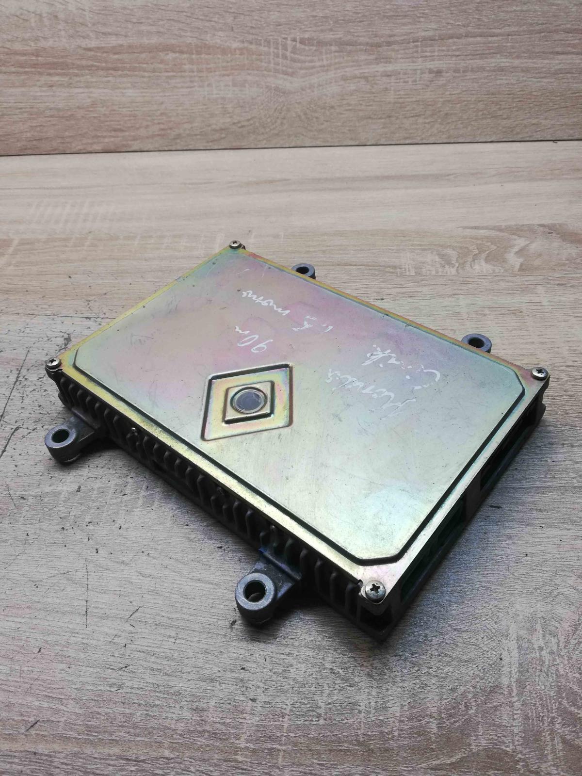 37820 pm5 x30 606 371225mg  Engine control unit/module ECU Honda Civic