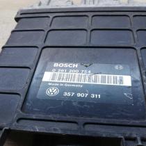 357907311 0261200754  Engine control unit/module ECU Volkswagen Golf III