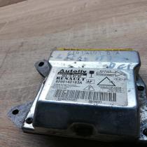 550758700 8200142183a  Airbag control unit/module Renault Laguna II