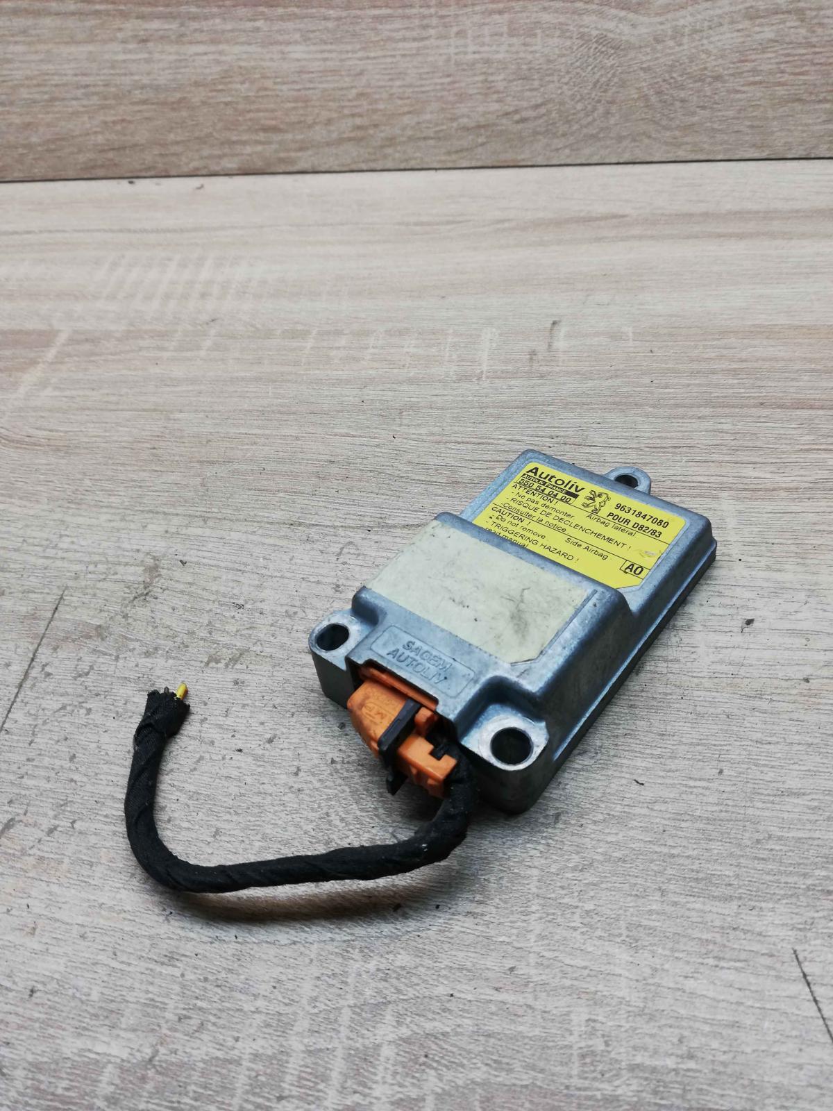 550540400 9631847080  Airbag control unit/module Peugeot 406