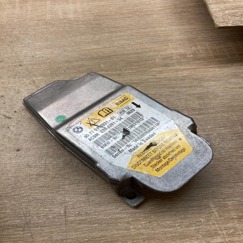 9118931 2204391 34  Airbag control unit/module BMW 5 E60 E61