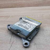 8200138952 601958800  Airbag control unit/module Renault Laguna II