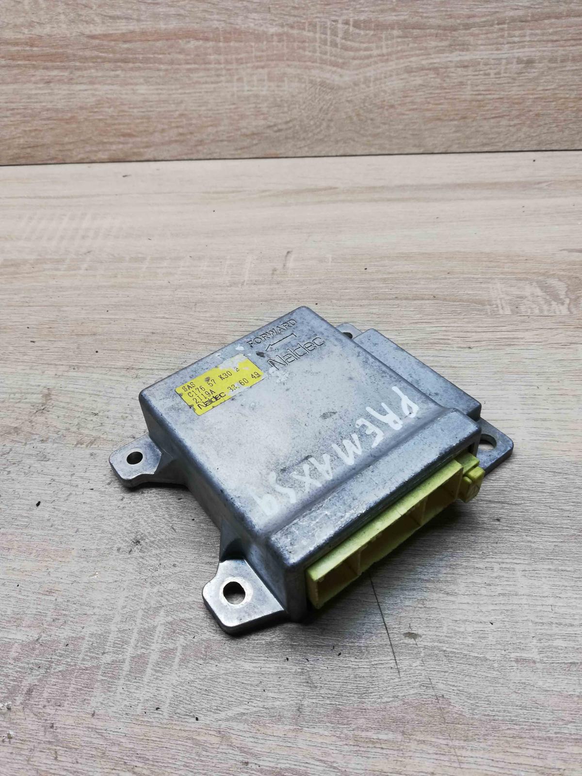 c176 57 k30 b 2i19a  Airbag control unit/module Mazda Premacy