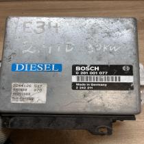2242211 0281001077  Engine control unit/module ECU BMW 5 E34