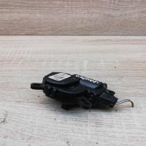 1S7H 19B634 CA Main  Air flap motor/actuator Ford Fiesta