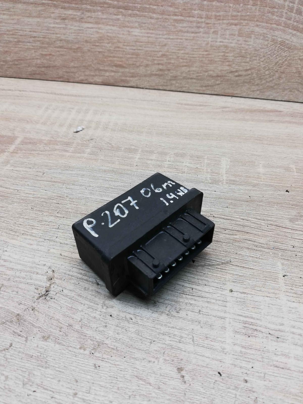 240107 Unit  Glow plug pre-heat relay Citroen C4 I