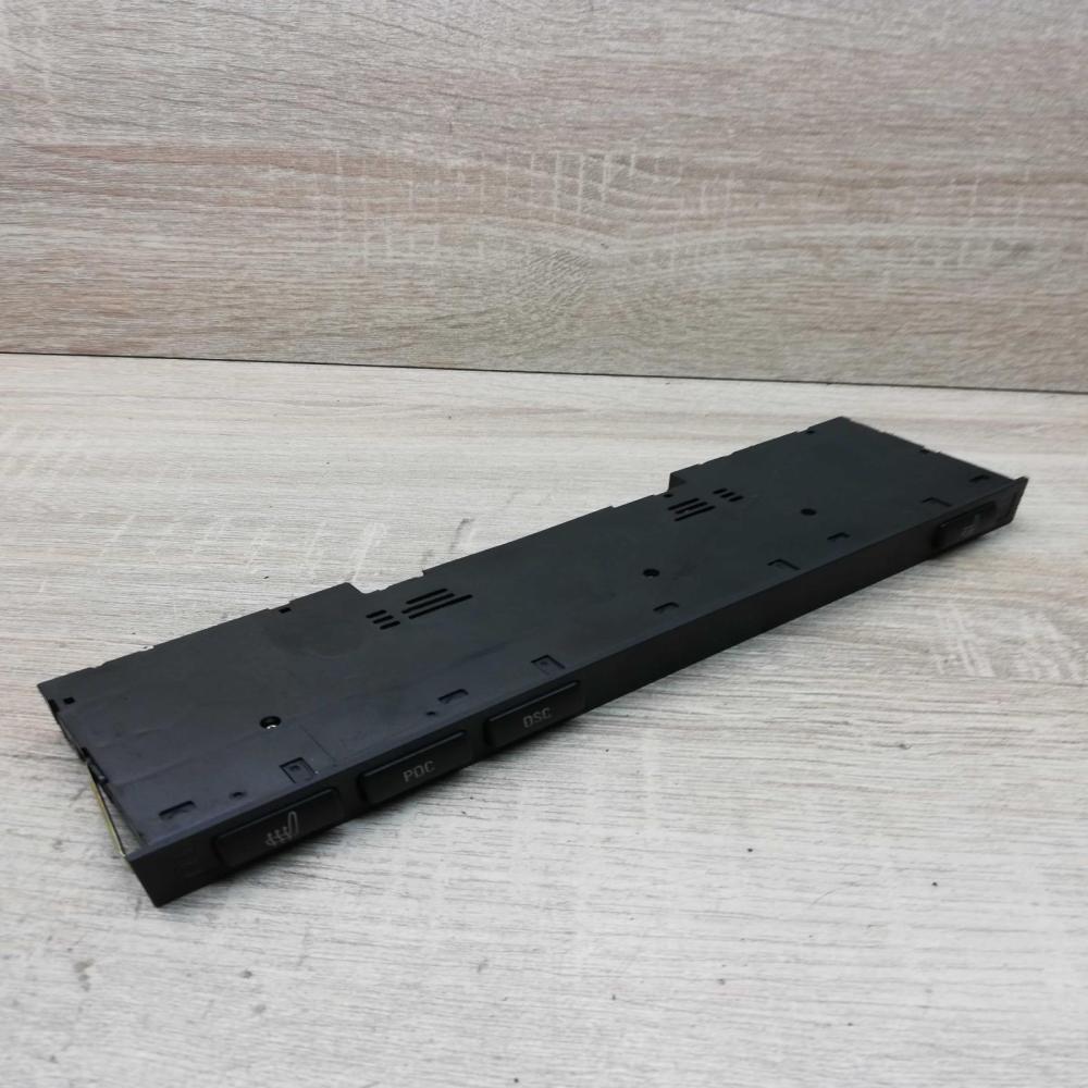 8373776 03742073  Parking (PDC) sensor switch BMW 5 E39