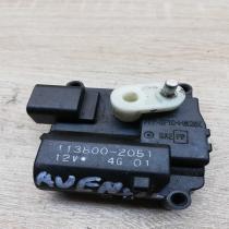 113800 2051   Air flap motor/actuator Toyota Corolla Verso AR10