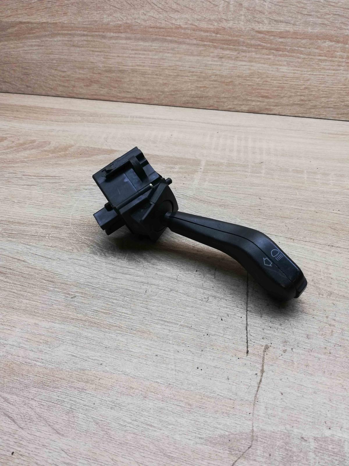 8363668 01104010  Indicator stalk BMW 3 E46