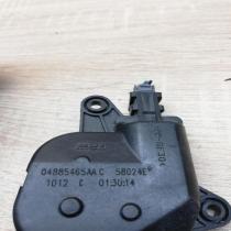 04885465AAC   Air flap motor/actuator Chrysler Voyager