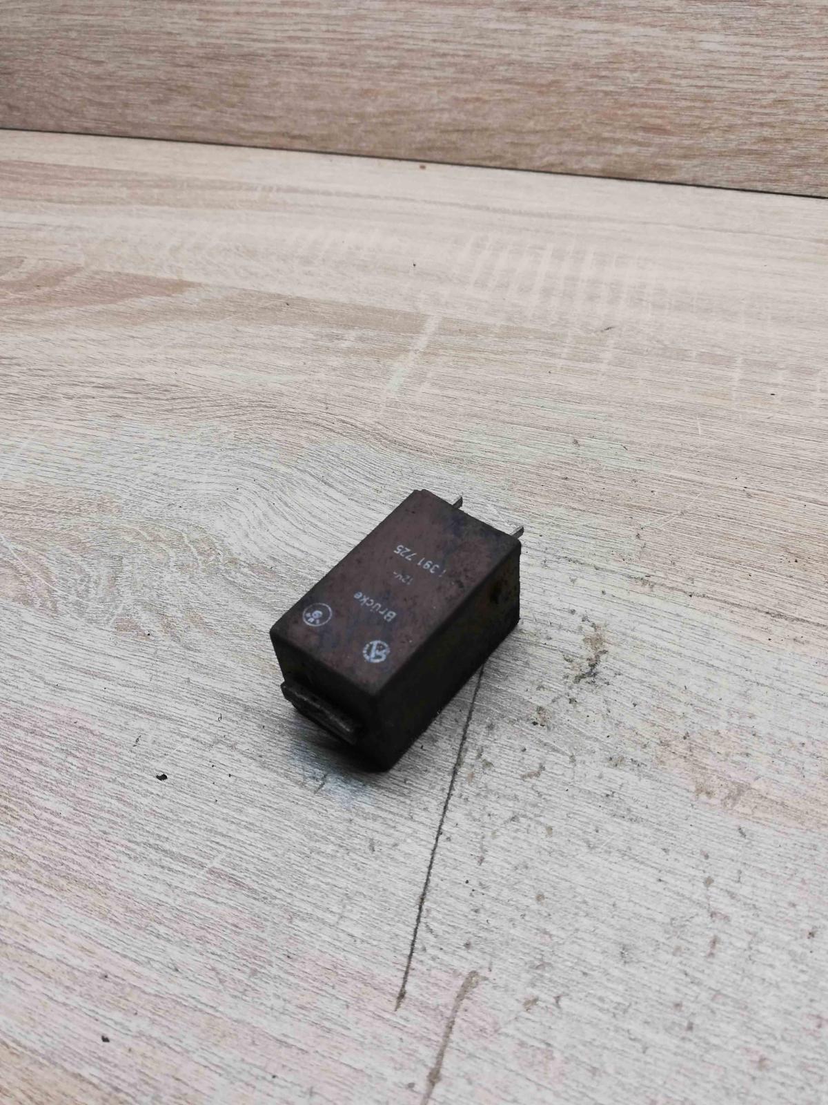 1391725 90341  Other relay BMW 3 E36