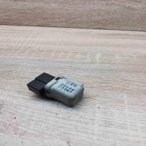 25630 C9962   Other relay Nissan Micra