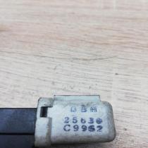 25630 C9962   Other relay Nissan Micra