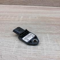 89833 05010   Airbag deployment crash/impact sensor Toyota Avensis T250