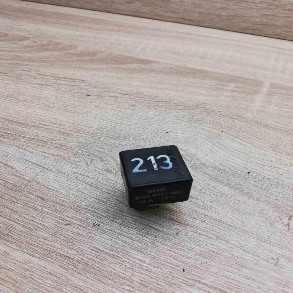 899511000 443951153J 213 Other relay Audi A4 S4 B5 8D