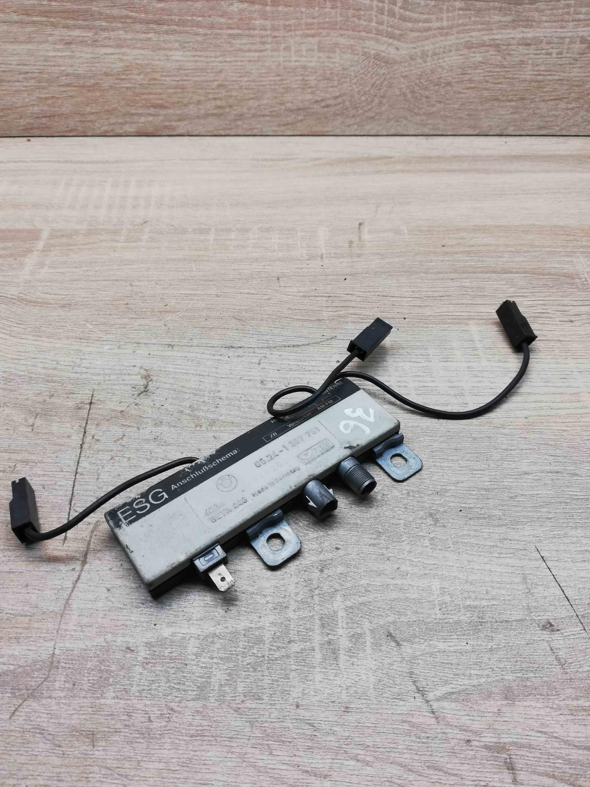 1387751   Aerial antenna amplifier BMW 3 E36