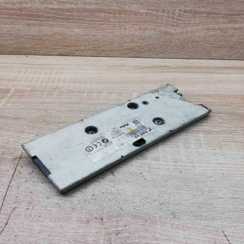 9167126   Aerial antenna amplifier BMW 7 E65 E66