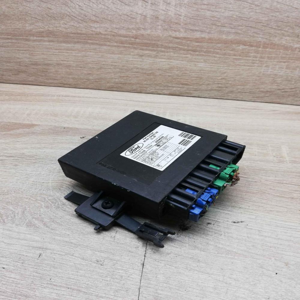 98AG 15K600 DB 5WK47230B  Comfort/convenience module Ford Focus