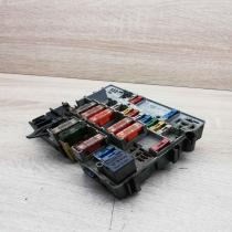 96280244   Fuse module Peugeot 206