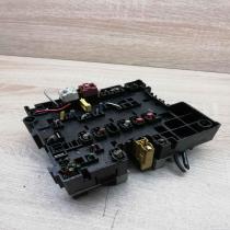 96280244   Fuse module Peugeot 206