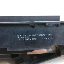 6957330   Fuse module BMW 5 E60 E61