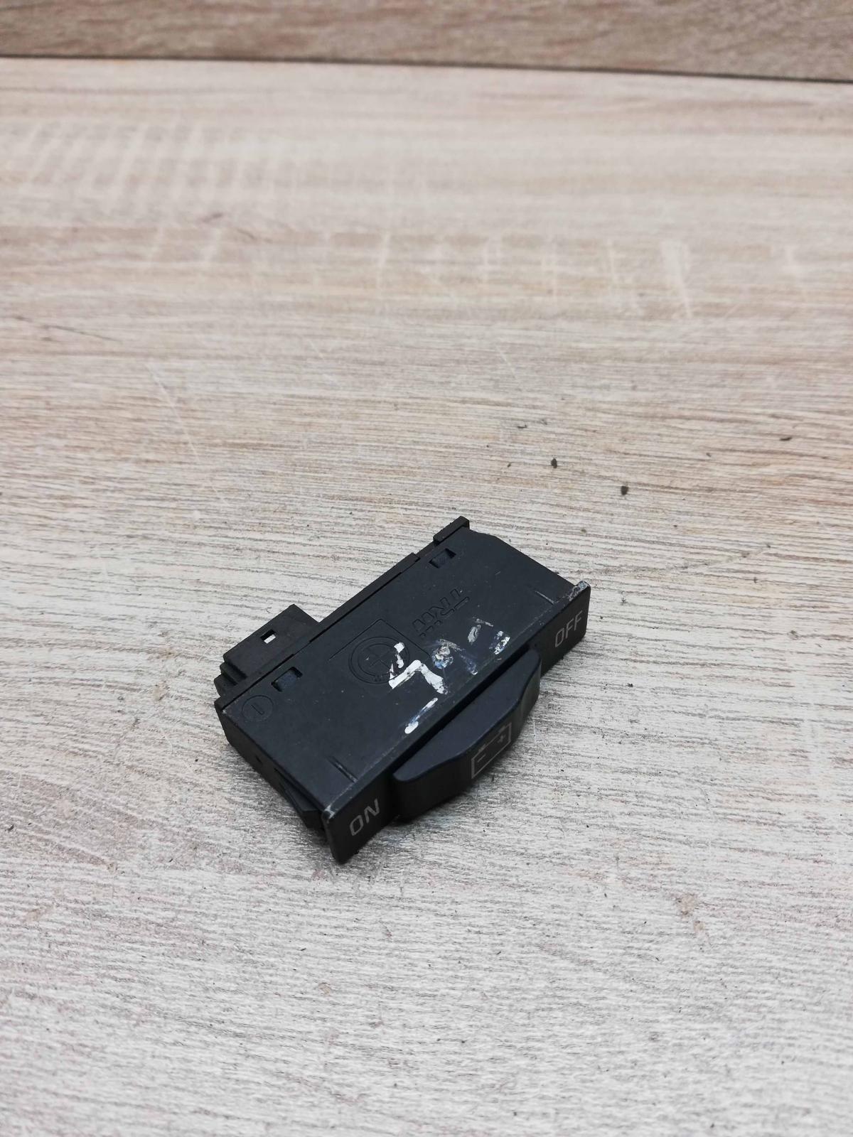 8379594   Other switches/knobs/shifts BMW 7 E65 E66