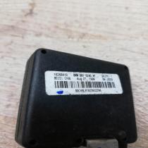 8380945   Aerial antenna amplifier BMW X5 E53