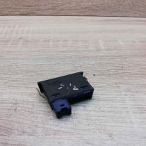 8368975   Other switches/knobs/shifts BMW 7 E38