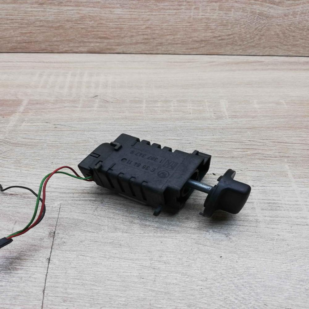 1387347   Other switches/knobs/shifts BMW 3 E36