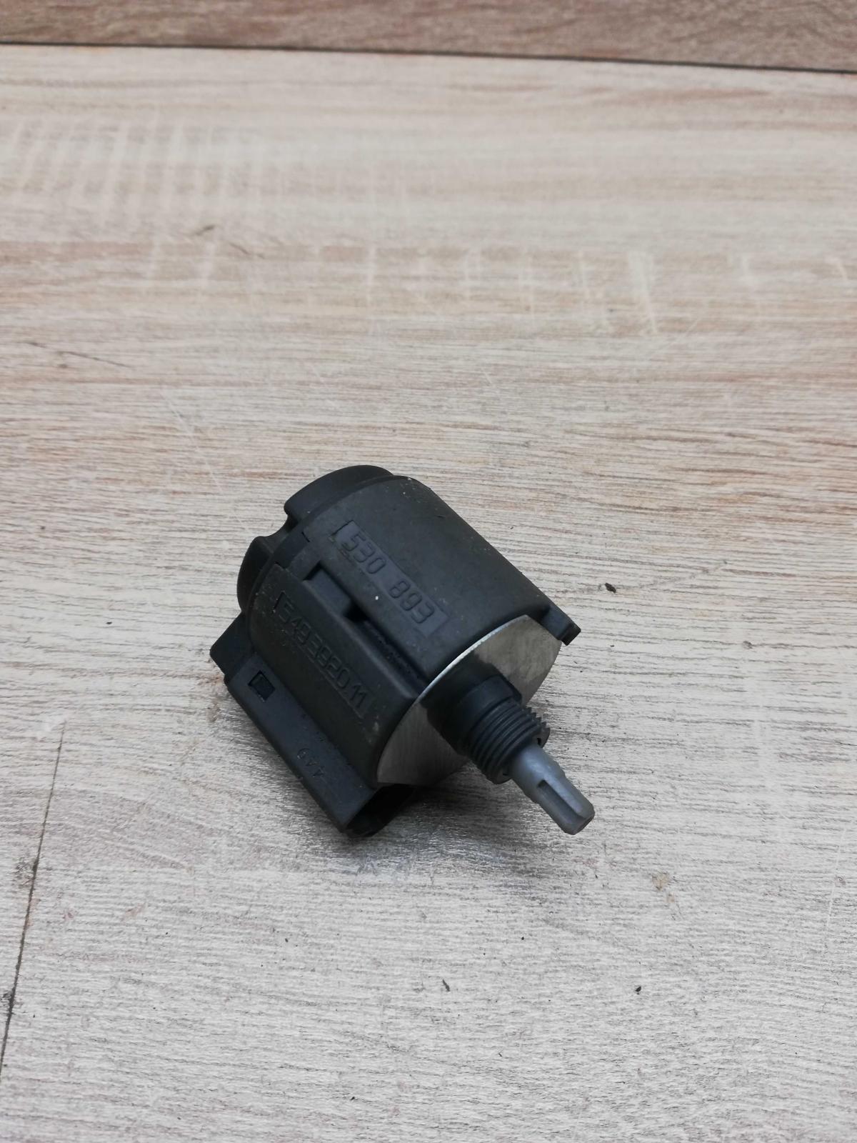 530893   Light switch BMW 5 E39