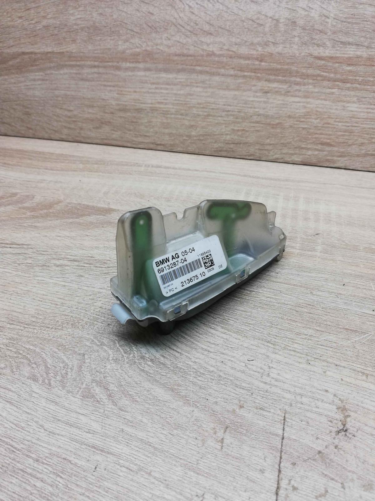 6913287   Aerial antenna amplifier BMW 5 E60 E61