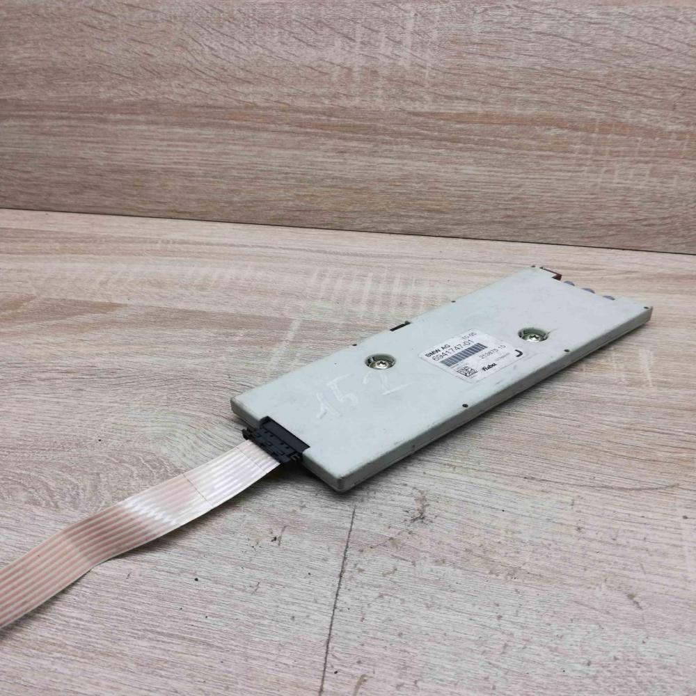 6941747 Unit  Aerial antenna amplifier BMW 7 E65 E66