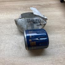 8200768927   Oil filter cover Renault Twingo II