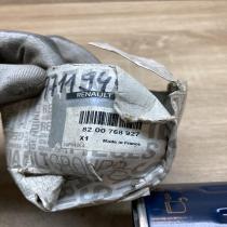 8200768927   Oil filter cover Renault Twingo II