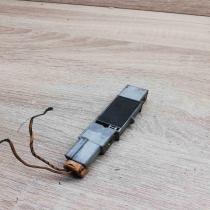 9452777 090104  Airbag deployment crash/impact sensor Volvo XC70