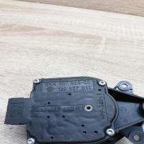 1J0907511 6NN007626 00 653400R Air flap motor/actuator Volkswagen PASSAT B5.5