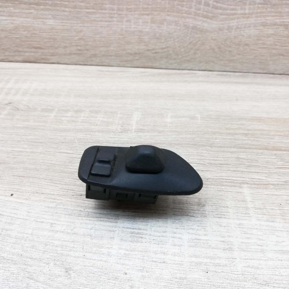 1387281   Wing mirror switch BMW 3 E36