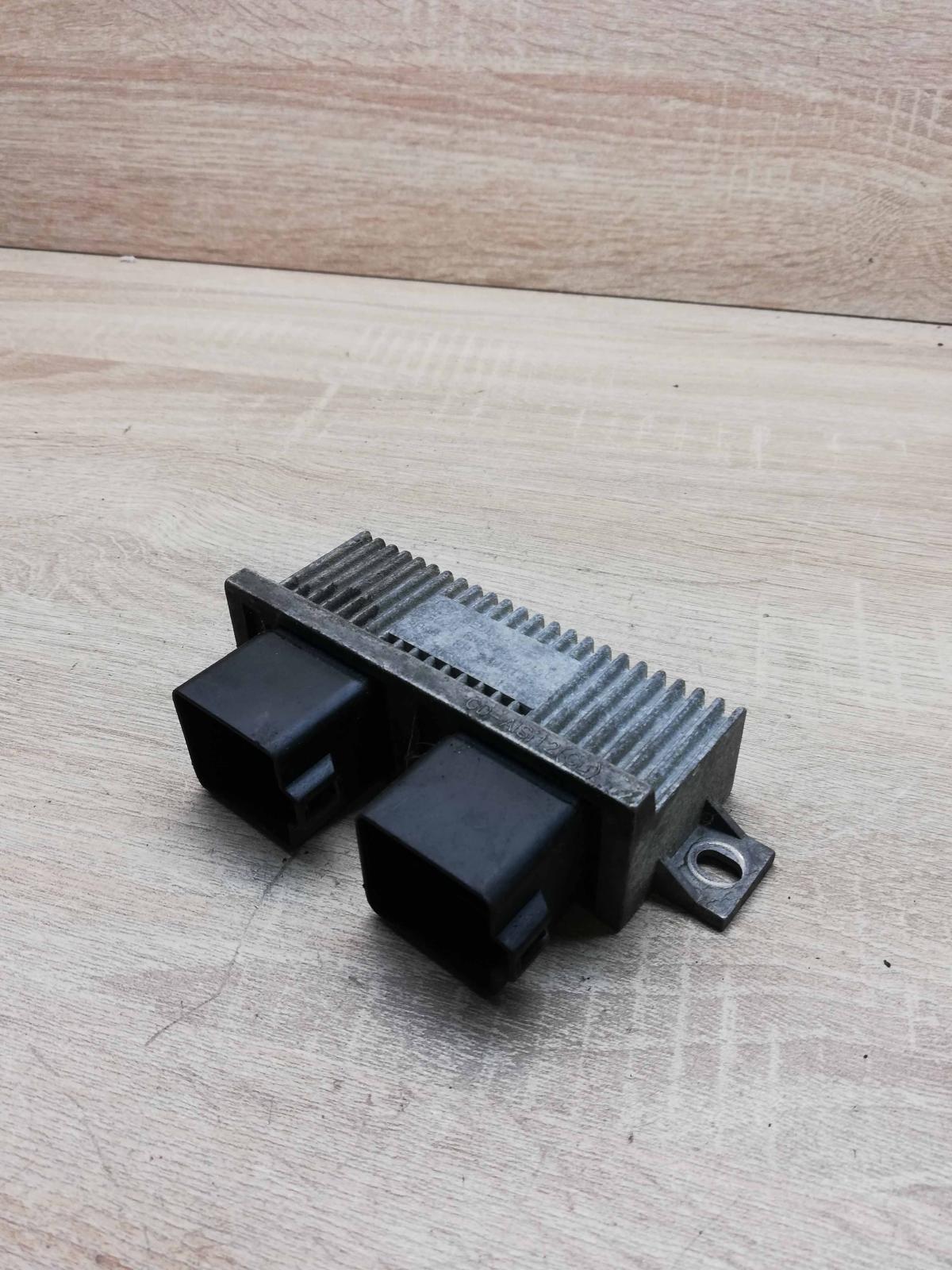 8972877140   Glow plug pre-heat relay Saab 9-5